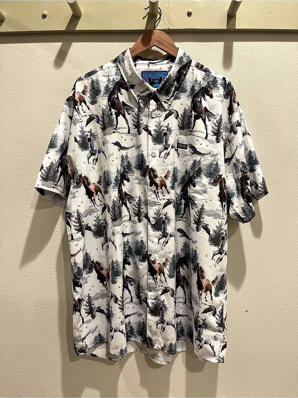 Dixxon Bronco Party Horse Print Button Down Shirt Size 2X - Picture 2 of 6